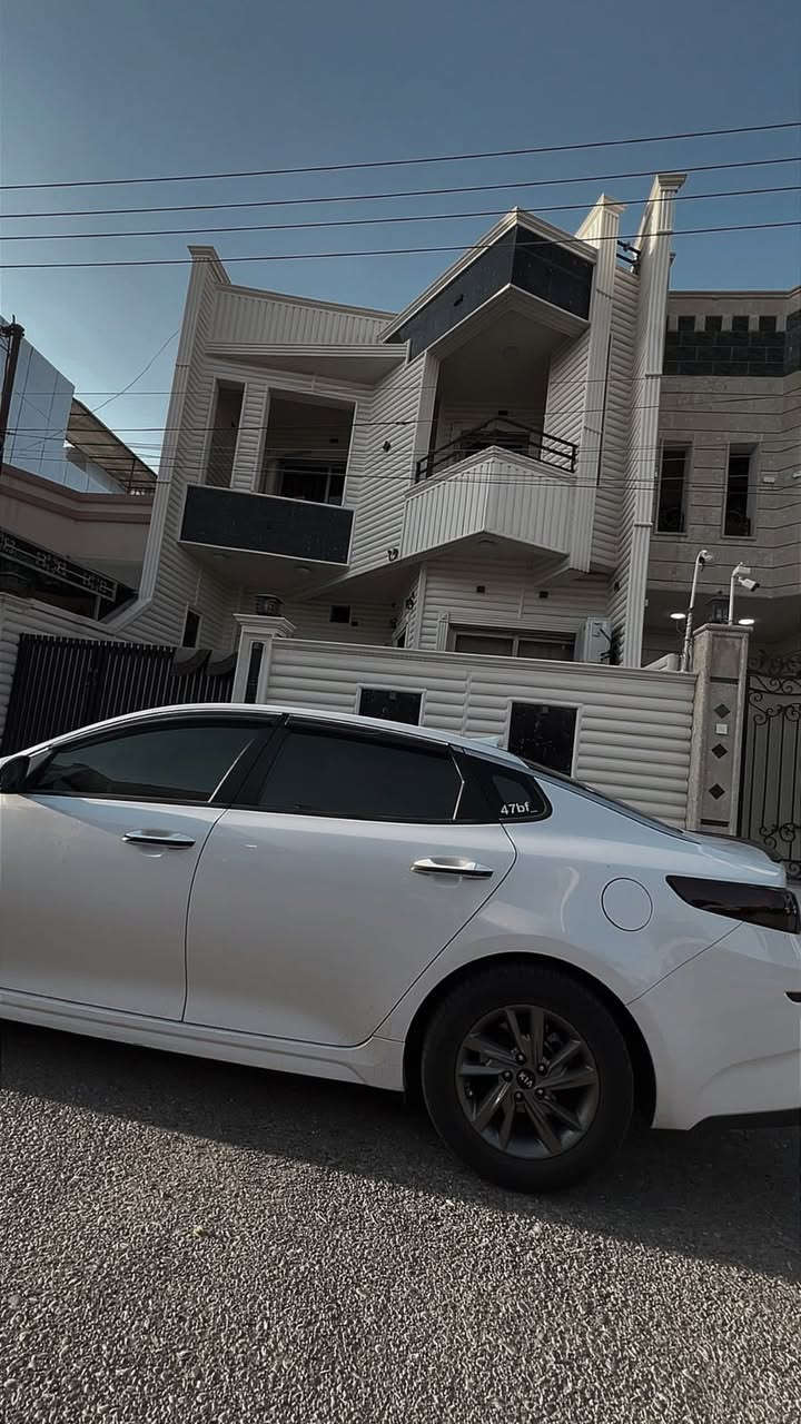 سلام عليكم كيا اوبتما للبيع
موديل 2020 
موصفات fe
رقمه سليمانيه مداور  شوكت متريد  
ماشيه 80 ميل 
الحادث جاملغ السايق فقط 
السعر 160 
للتواصل ***********
