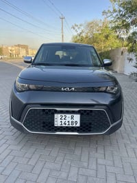 كيا صول كلين بلا صبغ موديل23  السيارة حادثها بسيط جدا بدون صبغ جاملغ ا...