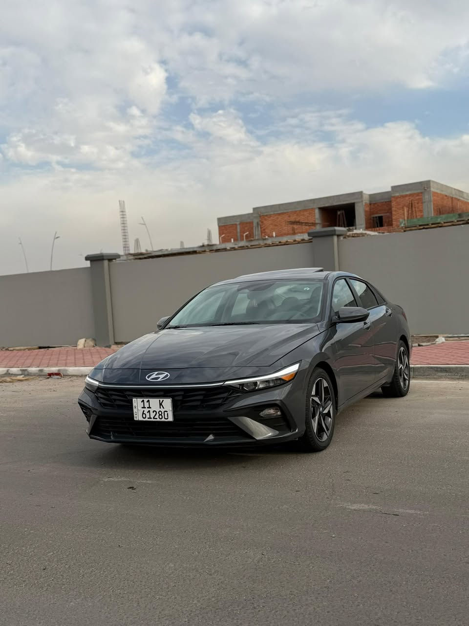 سلام عليكم الانتر 2025 وارد امريكي بيها قبق الجنطه مبدل فقط بدون ايرباك رقم بغداد حره تحويل ثاني يوم سياره فول واحد على واحد مكان السياره البصره ماشيه 7000 كيلو السعر 170 قفل بيع فقط ماروس ***********
