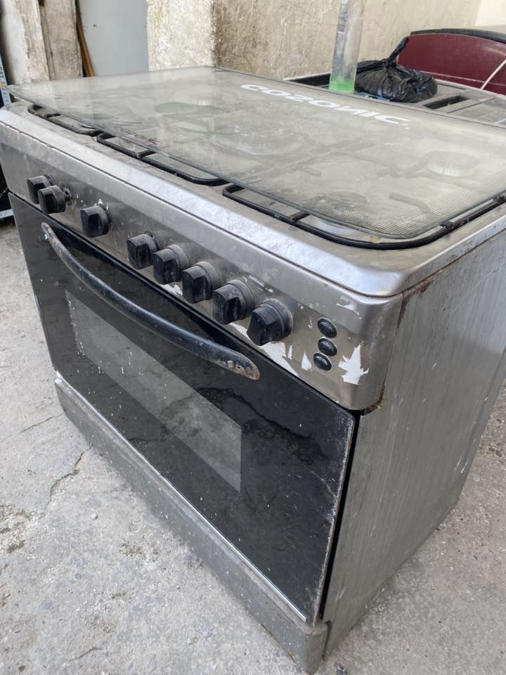 شغال شرط كلشي مبيه
طباخ شرط شغال كلها والفرن هم  كلشي مبي   وغراضو موجود 
واضح بل صوره   العنوان رشيديه  
باقي تفاصيل ع خاص واكو توصيل هم لي يريده


**إذا كنت صاحب هذا الإعلان وتريد حذفه لأي سبب، رجاءا أرسل رسالة إلى الدعم الفني**