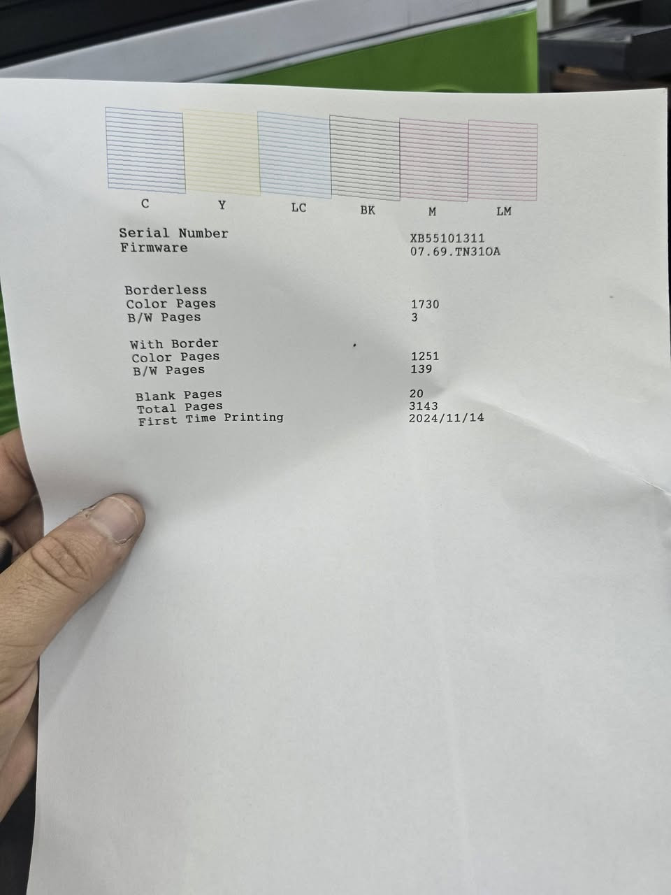 طابعة L8050
نضافة ٩٠% بس القبق مال الفضلة ضايع، تگدر تشتري صندوق فضلة كامل او اني اشتريها
طباعة A4 حبرب فوتو
استعمالهة قليل مقارنة ب اول نسخة 2024
التيست مالتهة موجود
سعر ٣٠٠ وبيها مجال

تحب تستفسر بالخدمة
***********
