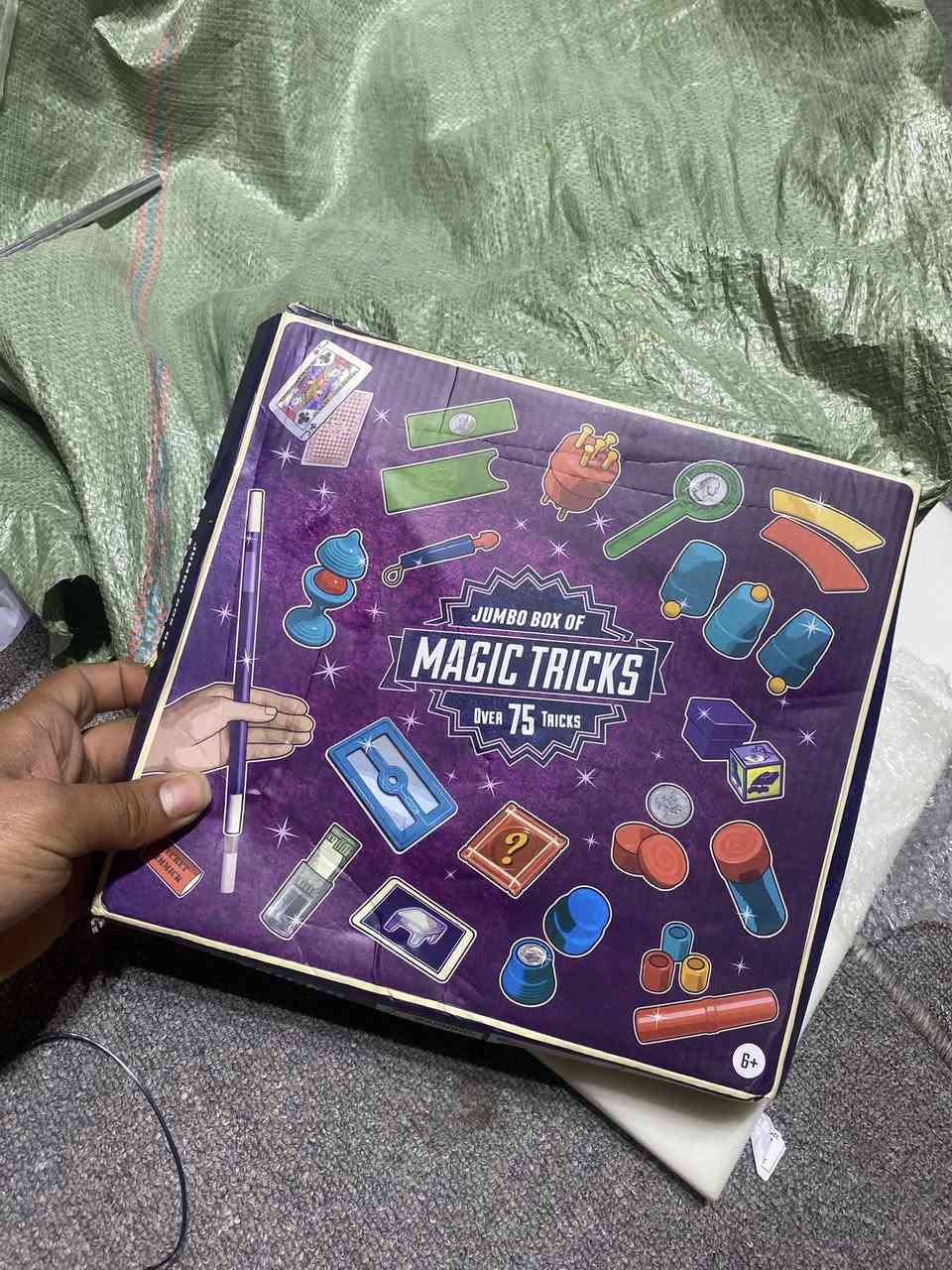 جنطه العاب سحريه بيها كل الخدع السحريه بيها الورق بيها خدعة الصبع اكثر من ٥٠ خدعه


**إذا كنت صاحب هذا الإعلان وتريد حذفه لأي سبب، رجاءا أرسل رسالة إلى الدعم الفني**