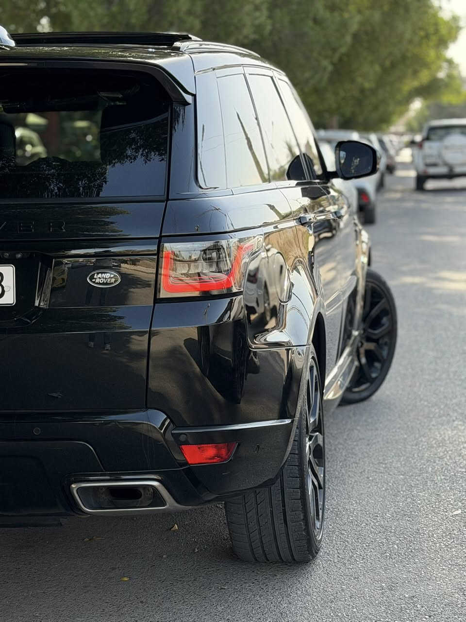 السلام عليكم
RANG ROVER SPORT V8 
كلين تايتل 
2022
ماشيه 33,000 
جاهزه لاخر حبايه
مكفوله وبدون ايرباك
فول مواصفات
مكانها بغداد اليرموك 
السعر على رقم تليفون 
***********
