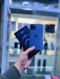 ايفون 12 برو ماكس ٢٥٦ • بطارية ١٠٠ • ايفون 11 برو ماكس ٦٤