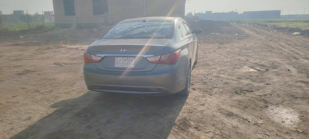 البيع ومراوس سوناته وارد مريكي حادثه جاملغ وبنيد سياره جديده مكينه جديدة حداديه جديدة تخم تاير حره مشروع وطني رقمه بصره سياره موجوده بل عماره حي الجامعه سياره مال بيت موديل 2013  السعر 90 وبيه مجال قليل ***********   ***********
