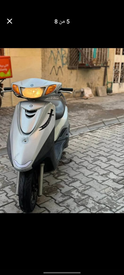 اكزز ياباني خطين نوزل فيتبم بلاديات 
محرك ظفيرة عقل مكفولات. 
للبيع تاخذها من باب البيت السعر قفل ٣٧٥ قفل قفل وهذا مو سعرها بس متوازي عليها
العنوان الوزيرية قرب المستشفى الدولي 
***********٨
