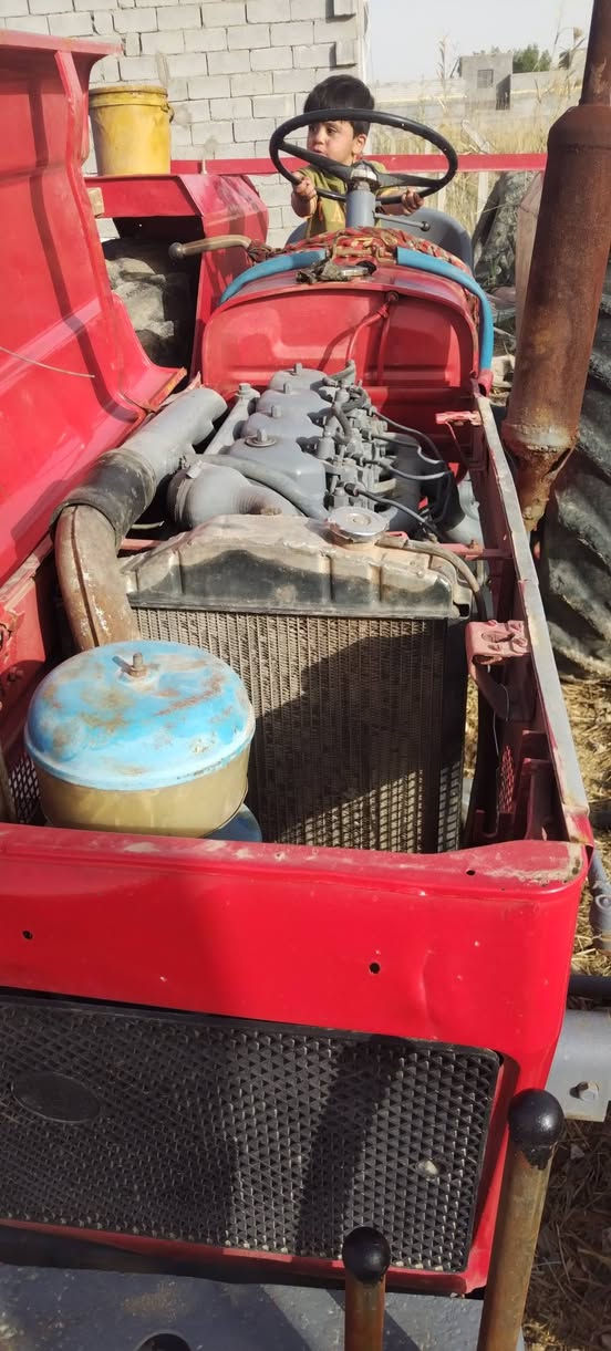 موجود سمكره وتعمير كافه المكائن الزراعيه حسب الطلب
في اسعار مناسبه ♥️

فقط في الناصريه
***********
