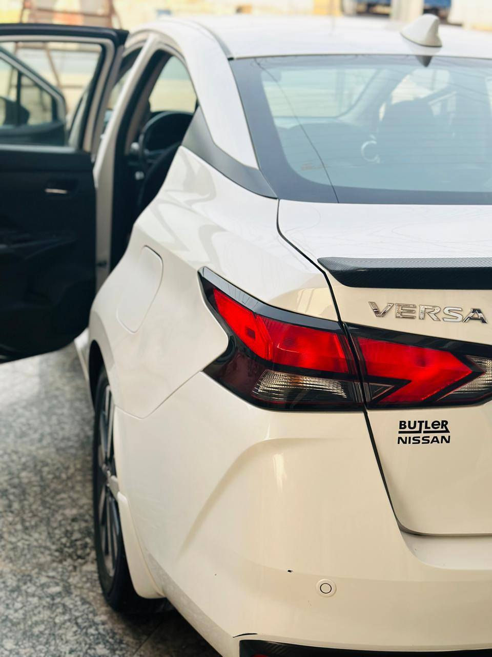 نيسان فيرزا موديل 2021 SR السياره كفاله حادثه خشم الجاملغ والبنيد كير مكينه حداديه السياره فول تحكم ستيرن تدفئه كشنات تحديد مسار رادار توقف ذاتي اشاير بل مري 
مثبت سرعه سياره معوقين اسويلك وكاله عامه بيع مستعجل مكان السياره ناصريه مركز سعره 118
***********
