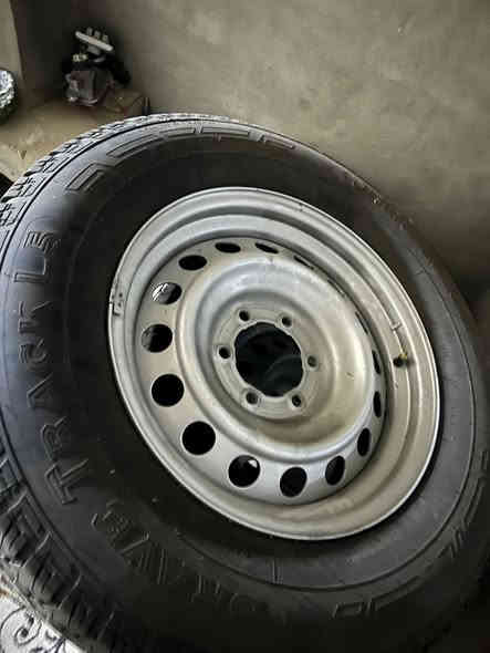 السلام عليكم للبيع تخم تواير فرويل هنه وويالتهن مشدودات سبوع واحد المكان الرميثه الهلال ***********
