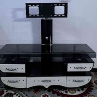 ميز بلازما • مستعمل • بي مجال