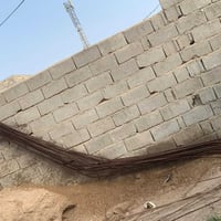 شيش بناءً  نضيف 🏗️ مستعمل للبيع النوع الأول الطول 3 متر العدد 50   الن...