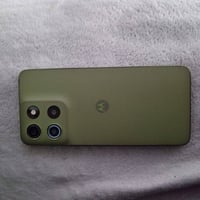 مبايل موترلا تفاصيلة بل صورة ذاكرة 256 جهاز نظيف مابي عيب سعرة 145 الف...