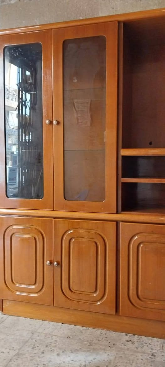 السلام عليكم معرض للبيع المكان نجف الاشرف السعر 300وبي مجال نضافته مثل الصوره أي ضرر مابي مكلف بنشر الشراي يتصل على الرقم وبي واتساب *********** @إشارة ويوجد خدمه توصيل على المشتري بعد التفاق النجف, العراق
