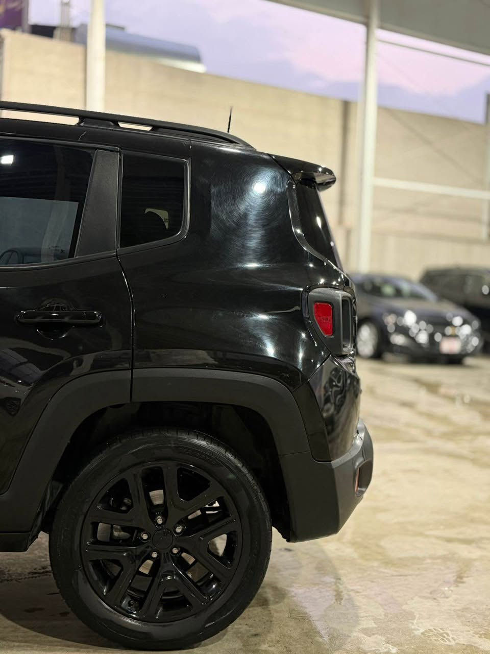 Jeep
جێپ رینیگیت
مۆدێل ٢٠٢٢
مواسەفات دەبڵ ئەکسل_ بەسمە _شاشەگەورە_ برێک بەسمە _ئۆتۆهۆڵد_ڕادار_ شەخال_مەکینە ٤ بستۆن و تۆربۆ 
٣ پارچە بۆیاخ بێ ناوگرتن تابلی سەیارەیەکی تازەو جوانە
شوێن سلێمانی
رەقەم:***********
نرخ:١٠٥$ السليمانية, العراق
