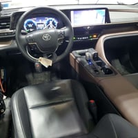 كراون 2024 Limited!  XLE  وارد امريكي   ضررها السياره ناشره كلش حلو بي...