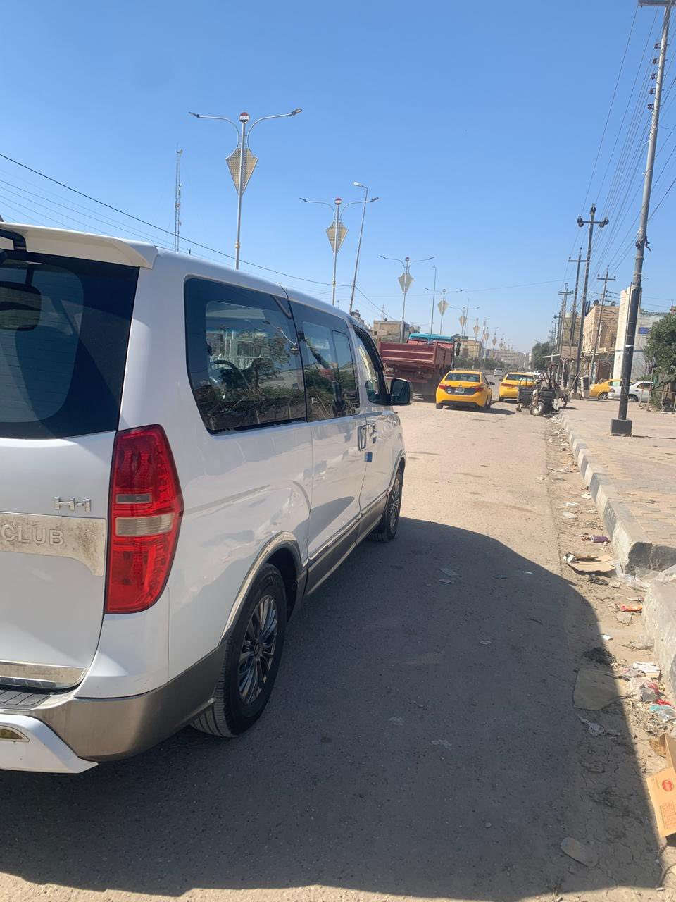 السلام عليكم ستاركس 2016مفتوح شكل جديد سياره جاهزه تاير تبريد رقم نكليزي بغداد مصفره هيه وغرامات وضريبه تلفون*********** مكان ناصريه مكلف بنشر
