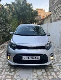 كيا بيكانتو 2023 لون سلفر وارد خليجي كفالة عامة ماشية 21 الف كيلو فقط ...