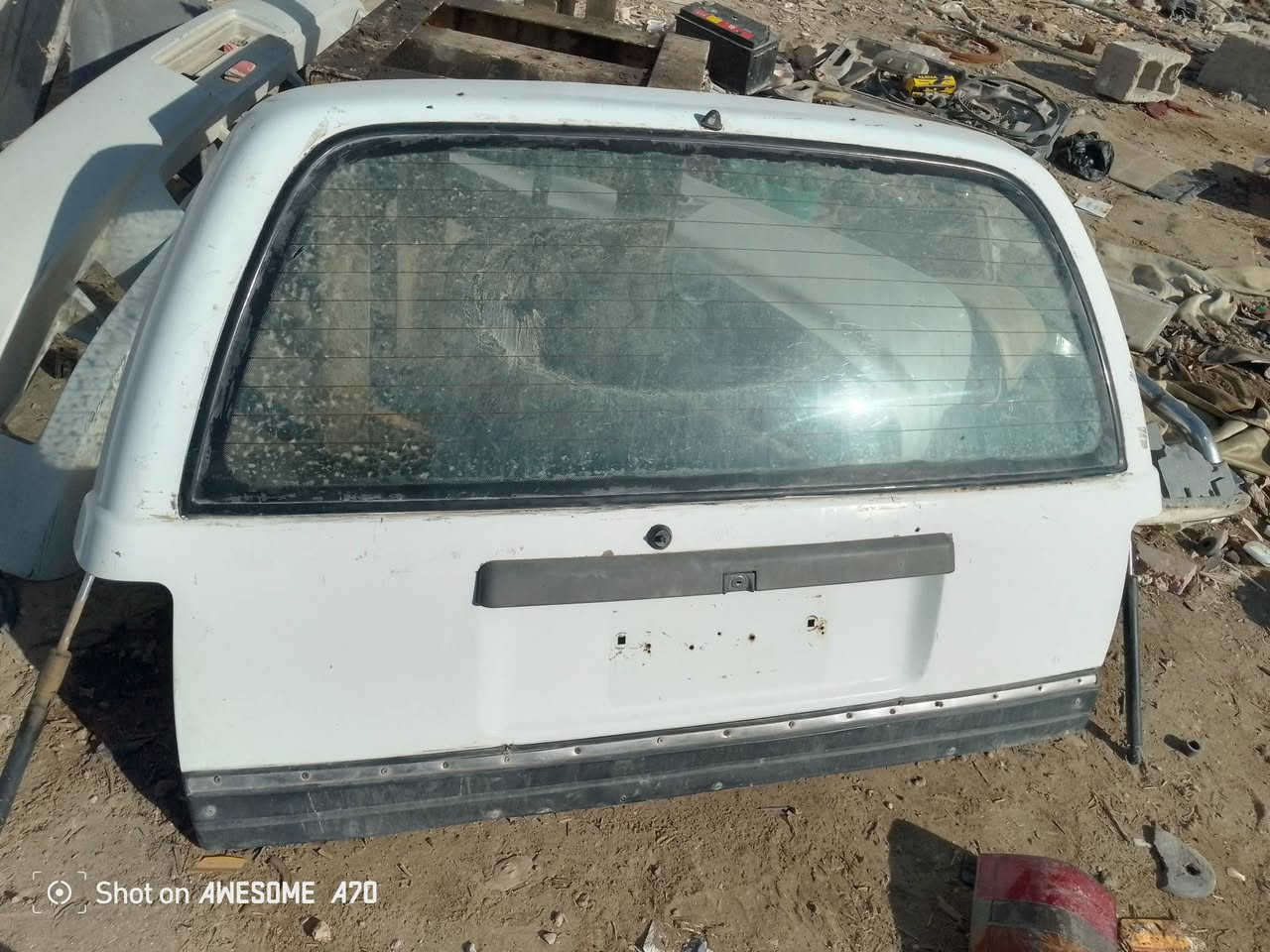 بعد السلام غراظ اوميگا استيشن جنطه نظيفه وجگاتها جدد ونش سحب يرهم الكل السيارات ماطورماسحات  شغال انبار بريك شرط اشغل والباقي شوف العين سعرهن مناسب مكاني نجف ***********
