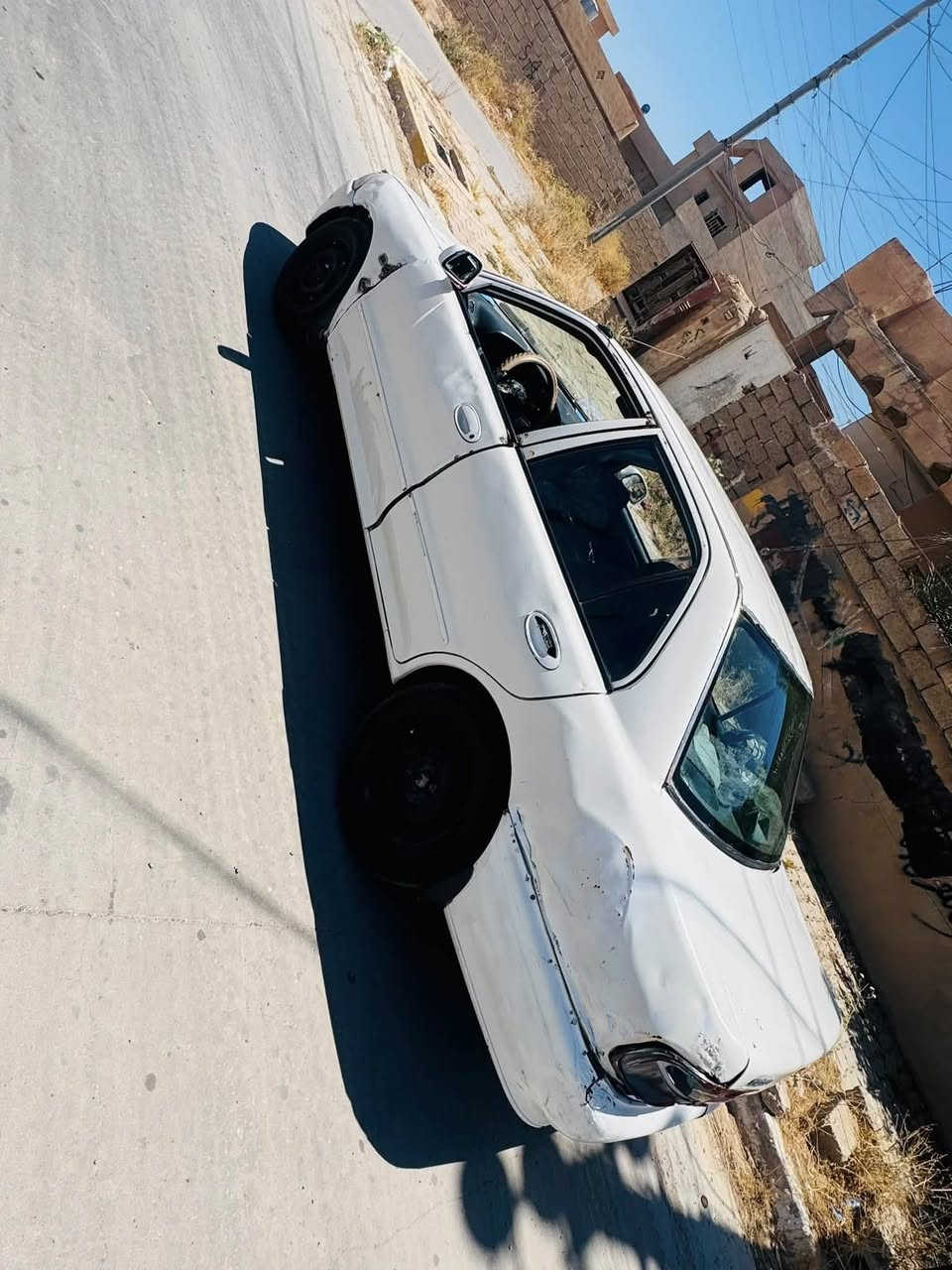السلام عليكم
للبيع 
بروتون 2002 كير عادي 
رقم صلاح الدين 
محرك فوك الشرط كير شرط 
تخم تاير جديد 
صدر جديد 
داخل نضيف
السعر 12وبيها  مجال للشراي 
مكان السيارة الحويجه  
للاستفسار ‭***********
