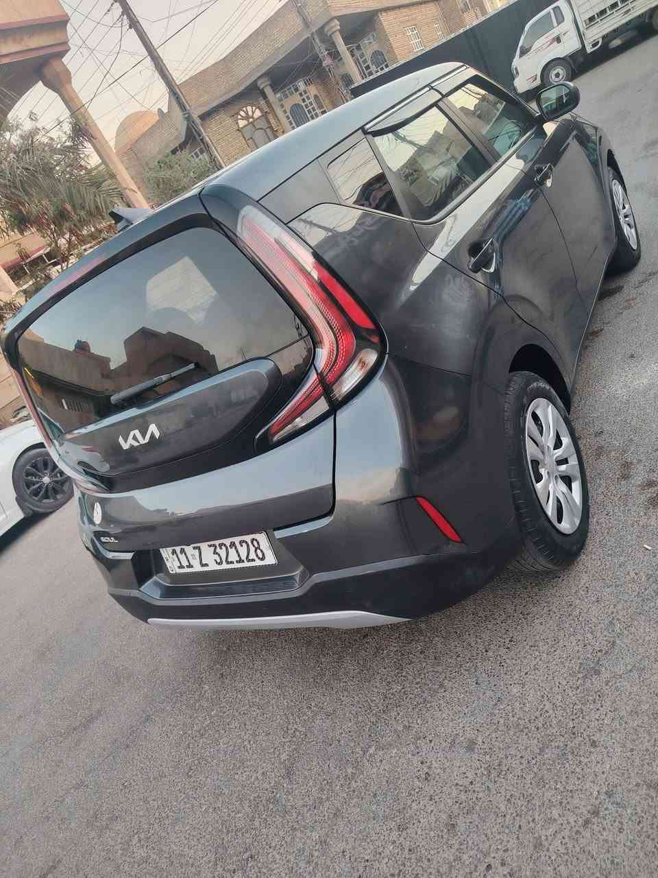 كيا صول للبيع موديل 2023 وارد امريكي بدون حادث مكفوله من الصبغ ومن التبديل فقط دعاميه وشبر بارد بالجاملغ الباقي كفاله وين مايعجبك افحص ماشيه 55 الف محرك 2000 دوش تبريد ثلج تخم تاير جديد رقم بغداد تحويل مباشر السعر 125ورقه مكاني بغداد البلديات ***********
