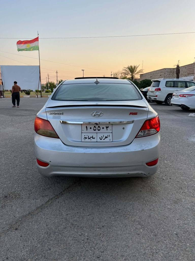 هۆندای ئەکسێنت مۆدێل 2011 فول مواسەفات سڵایت تۆماتیک  و عادی ناو زەرد سوکان ڤۆلیوم ئیکۆ چوار جام کارەبای مەکینەو تەبریت بەشەرت سەیارەکە توندو تۆڵەوبی مسرەفە بۆياخ ٢ پارچه بونيت و چاملخي دواوه بي ناو گرتن سەیارەکە ناوی جوانەهەیکەلی ڕێکە نرخی ٨٨ کەمێک مجال مشته ري نيت سه رمان مه ايشينه شوین کفري ژم *********** السليمانية, العراق
