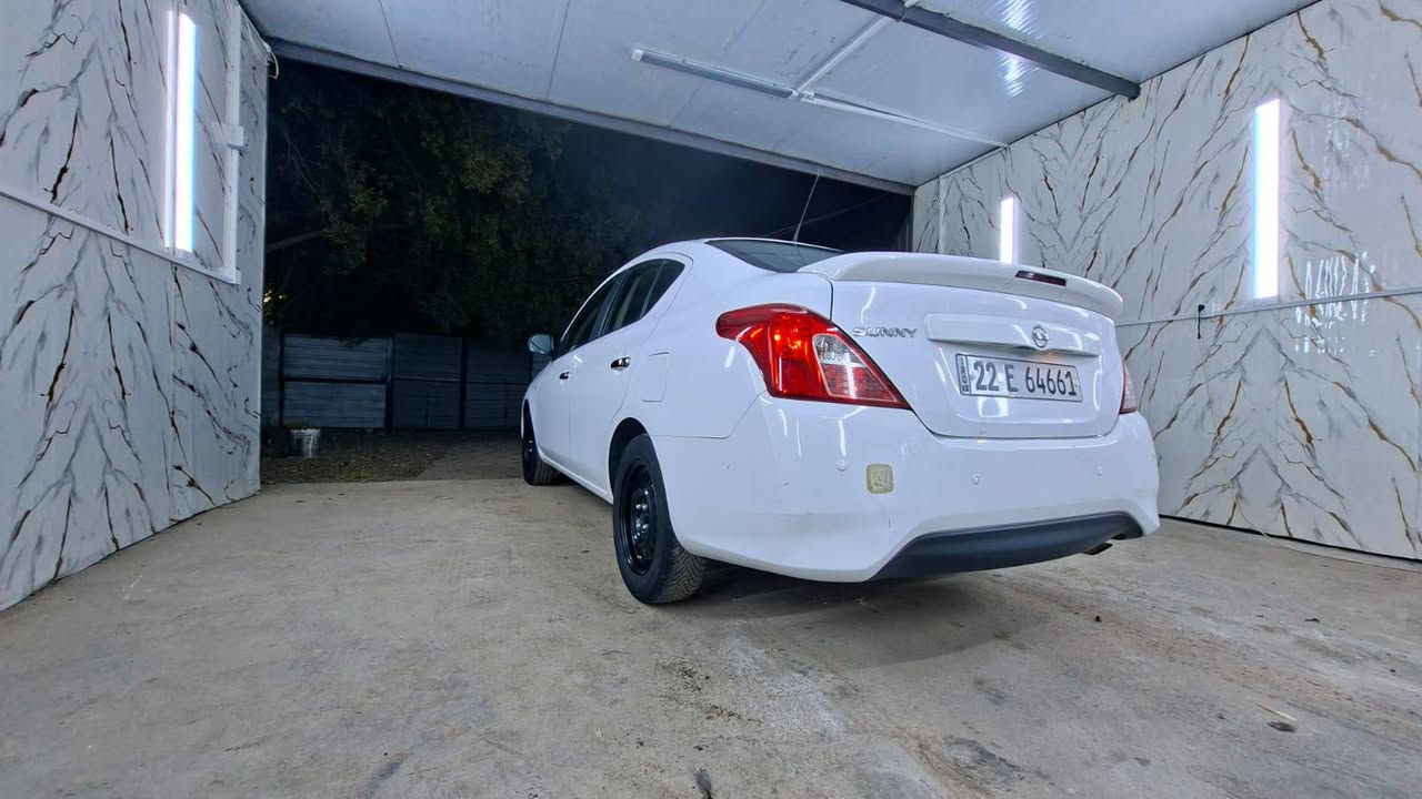 السلام وعليكم للبيع نيسان صني هندي بليته زركه موديل 21 السياره مكفوله كفاله عامه عدا بارد بصيط بيها من الصبغ والظربه رقم اربيل سنويه وهزه جدد سنويه ل 31 بسمي تحويل أو وكاله مكان السياره بغداد حي الجهاد لتواصل *********** اتصال او واتساب
