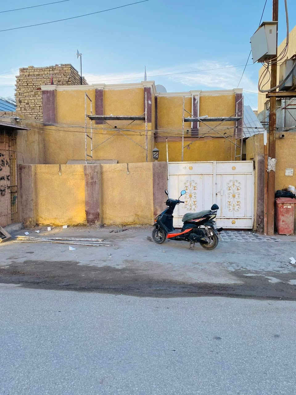 السلام عليكم
مستعدون لعمل كافة انواع الديكورات الداخلية
*كافة ديكورات الجبس بورد 
*كافة أنواع الأصباغ 
*كافة ديكورات المغربي
*كافة انواع السقوف الثانويه
بانسب السعار 💵
جودة علية في المواد🏛
الاستفسار ***********
