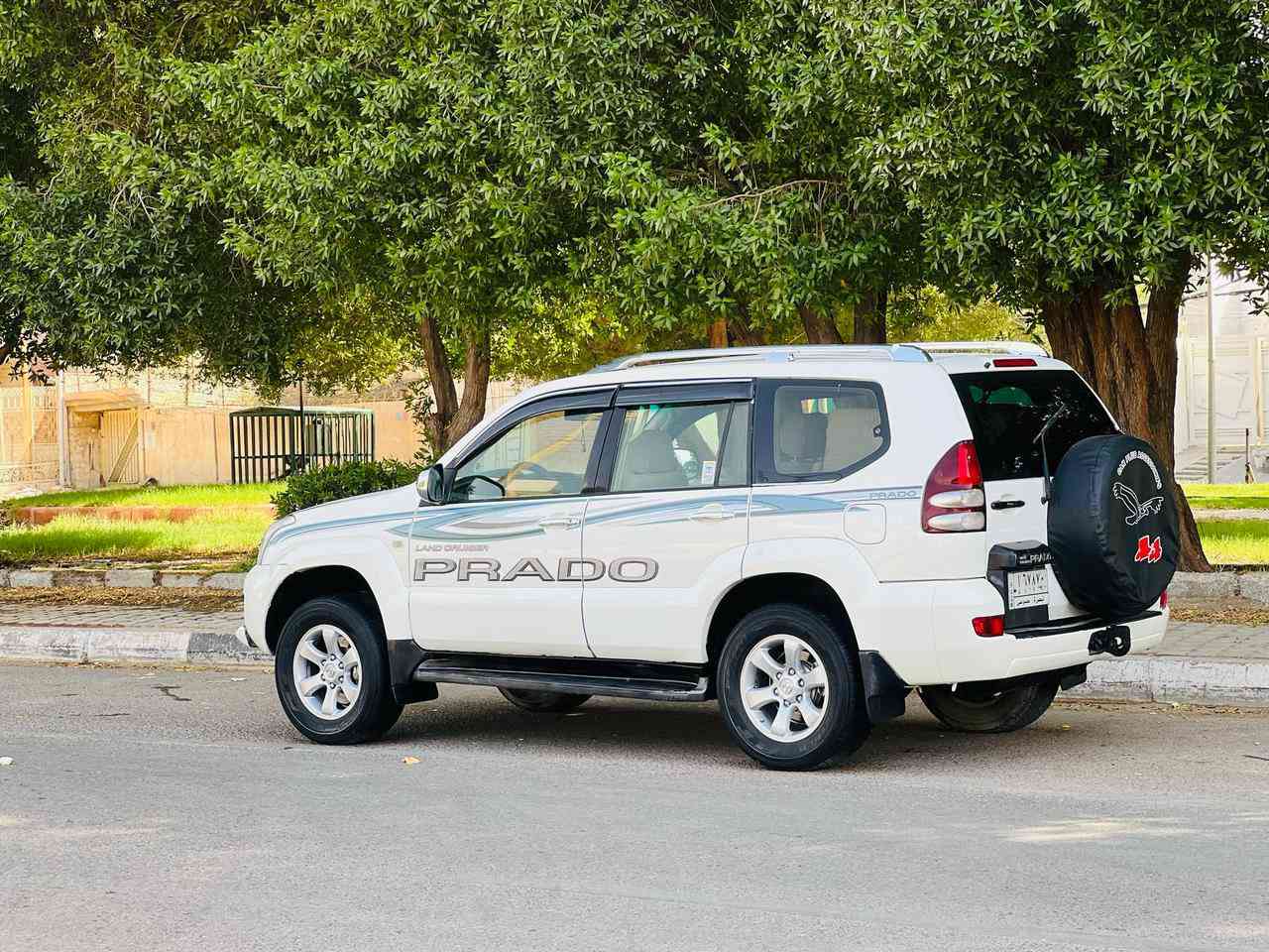 للبيع اومراوس موديل ٢٠٠٤ محرك كير مكفول وعالضمان والصدر جديد مصبوغه عام للجماليه تخم تاير جديد تبريدكامل فقط تبديل كومبريسر رقم بصره المكان بغداد السعر ١٠٠$ يعني شده مامتواجد عالفيس  ***********
