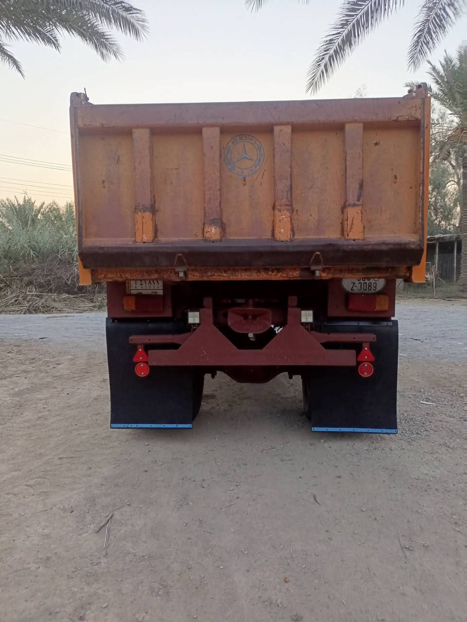 للبيع تك ٨١ابلادية تخم تاير مكية كيرابوشخاطة شاصي مكفول رقم بغداد إنكليزي لاتصال على الرقم ***********
