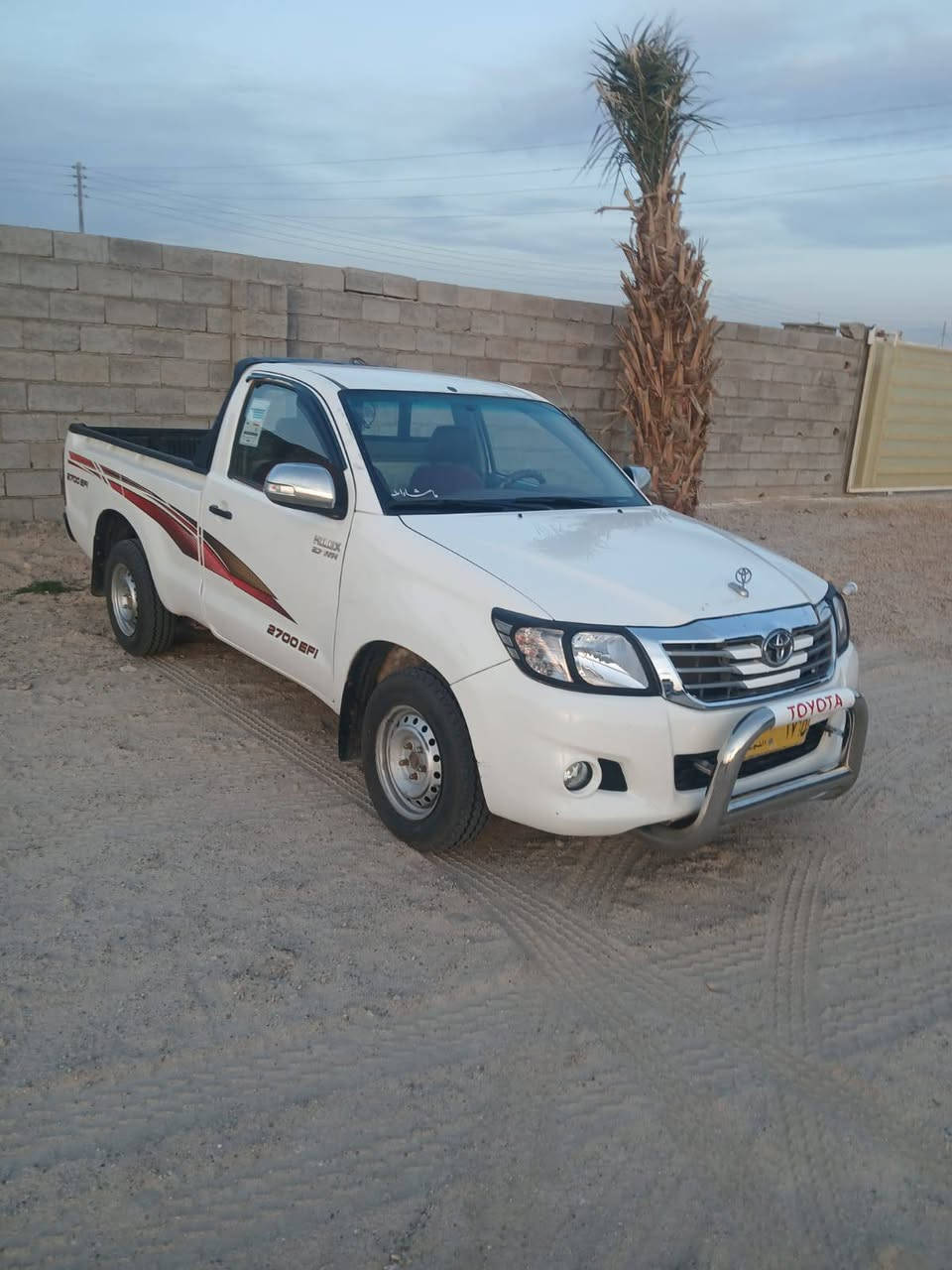 سلام عليكم  بيكم للبيع موديل 2009 مصبوغه عام  محدثه 2012 رقم نجف  سعرها دفتر وبيها. مجال  قليل مكان عامريه الفلوجه الااتصال ع رقم ***********
