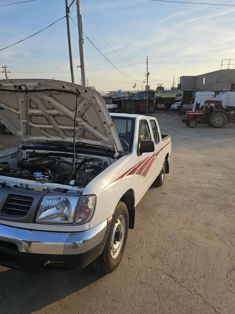 نیسان دەبڵ مۆدیل ٢٠٠١ تەبرید پاوەر بێ بۆیاخ کرانەوەی نیە گێرومەکینەی بە شەرت ساردی نیە  ئارمی پلاستیكی هەولیرە بە شەرتی ئەوەلیاتو خەرامە  پێشی هیچ پیوە نیە لێداروی نیە 
ماڵی دۆستە نرخ ٩٠ گەڵا 
شوین سیدسادق 
٠٧٧.١٩٥٩٣٢٢
*********** السليمانية, العراق
