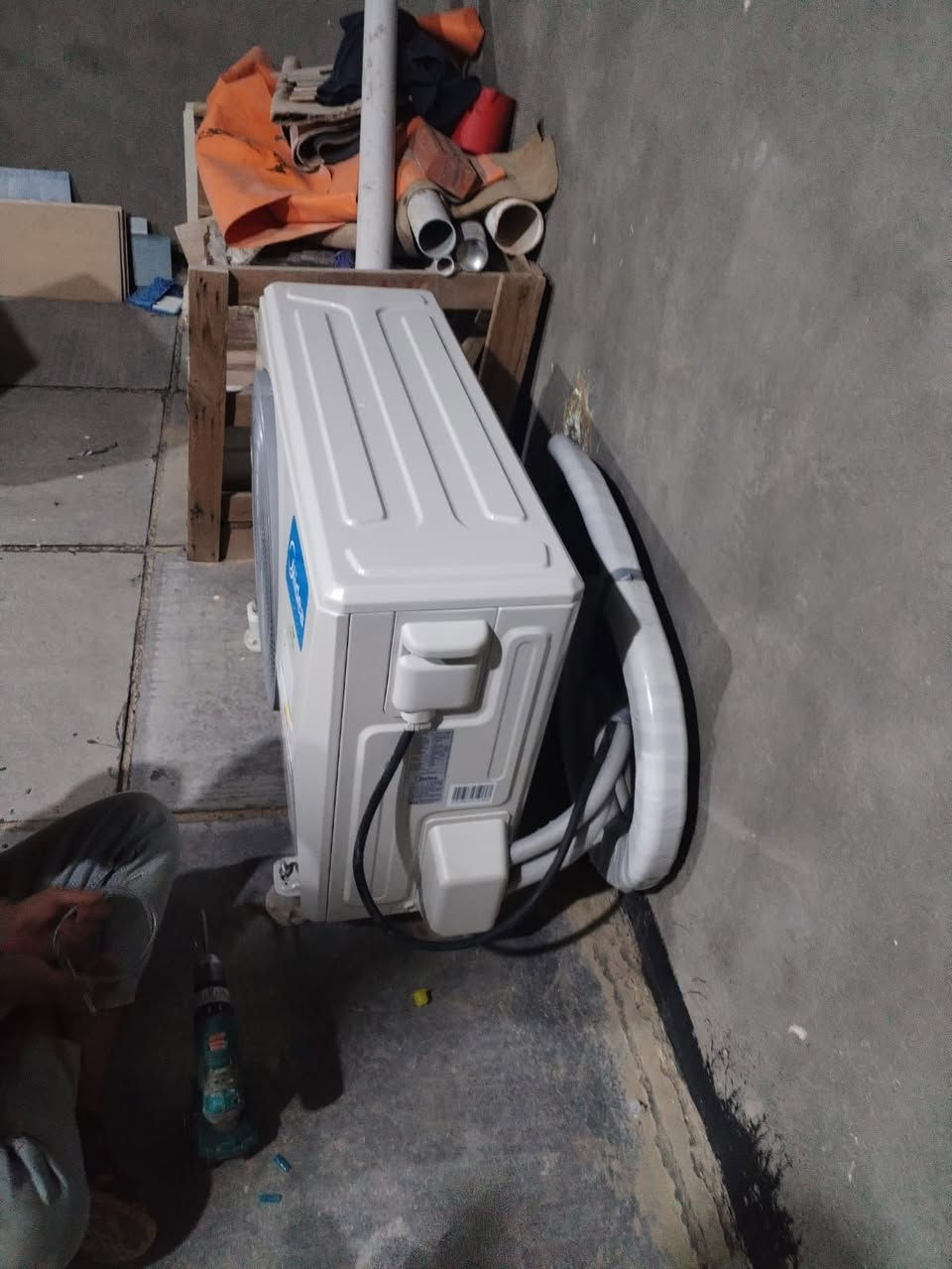 ورشه تبريد الأخوين في الكوت 
*صيانه جميع سبالت  (موقعي)
*🛠️❄️تنصيب وفتح جميع  سبالت❄️
تنضيف وغسل وادامه جميع سبالت 🛠️ *
*❄️شحن غاز اصلي وبضمان حقيقي ❄️
*⚙️يوجد كافه الادوات الاحتياطيه وبضمان
#ابو مهدي ***********
