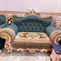 طقم ملكي • ٣نفر+٢نفر+٢كراسي • بابل المركز