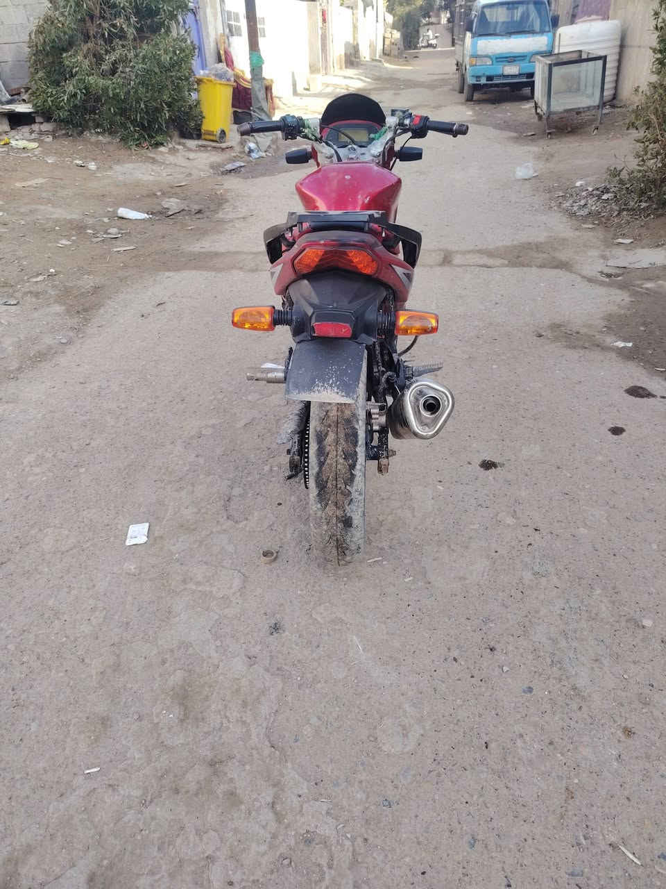 سلام عليكم دراجه ار كي موديل 2015 أوراق كامله اصولي مدفوعه كمرك بس ترقم دراجه رادله ترتيب مكينه ناعمه فقط ترتيب سعر 650 مكاني بغداد جسر دياله *********** مستعجل ع بيعتهه
