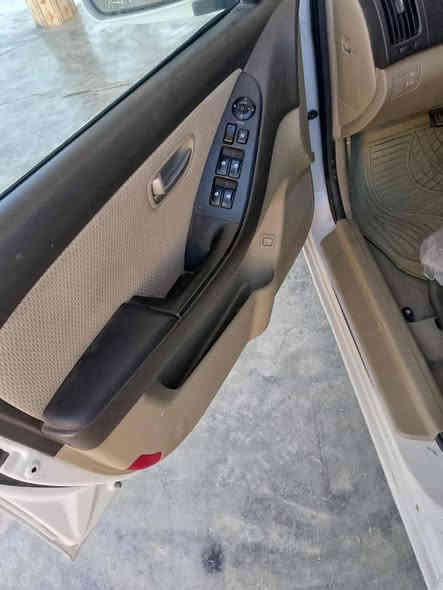 افانتي ادوات البيع محرك وكير شرط  السياره جديده السعر 46 وبيها مجال اتصل ***********
