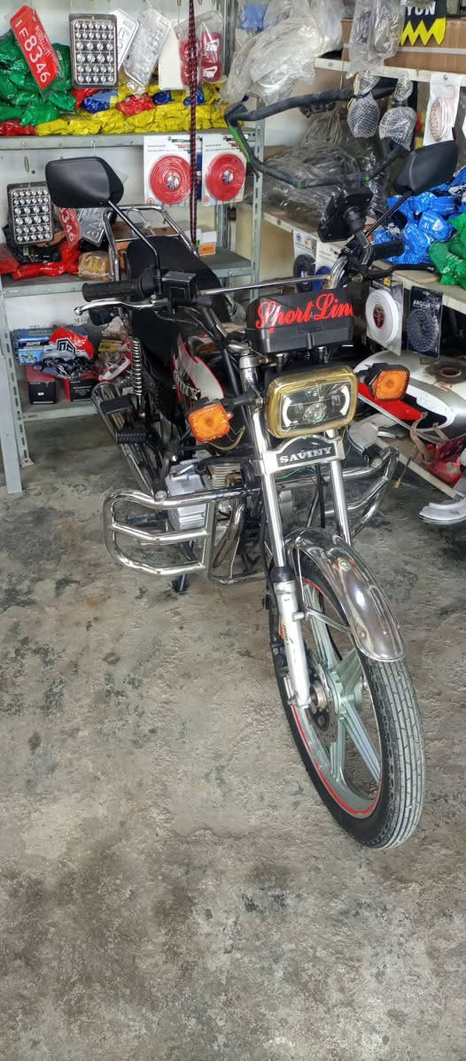 للبيع دراجه سيفان موديل 21 السعر 550 قفل جاهزه من كل شي الصقلاويه الناحيه مقابل كافتريا وهم للتواصل اتصال
***********
***********
