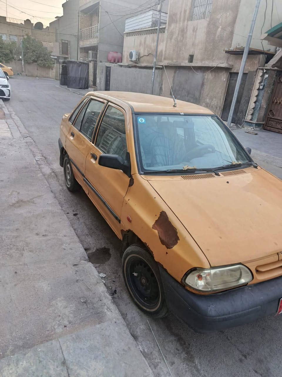 ‏السلام عليكم سايبا موديل 2012 للبيع بيها شاصي واحد  وخياسات قليله باسمي رقم انكليزي
‏العنوان الغزاليه شارع المركز قرب حسينيه السيدة زينب ع
‏السعر 19 وبيها مجال
‏للتواصل :  ‪***********‬
