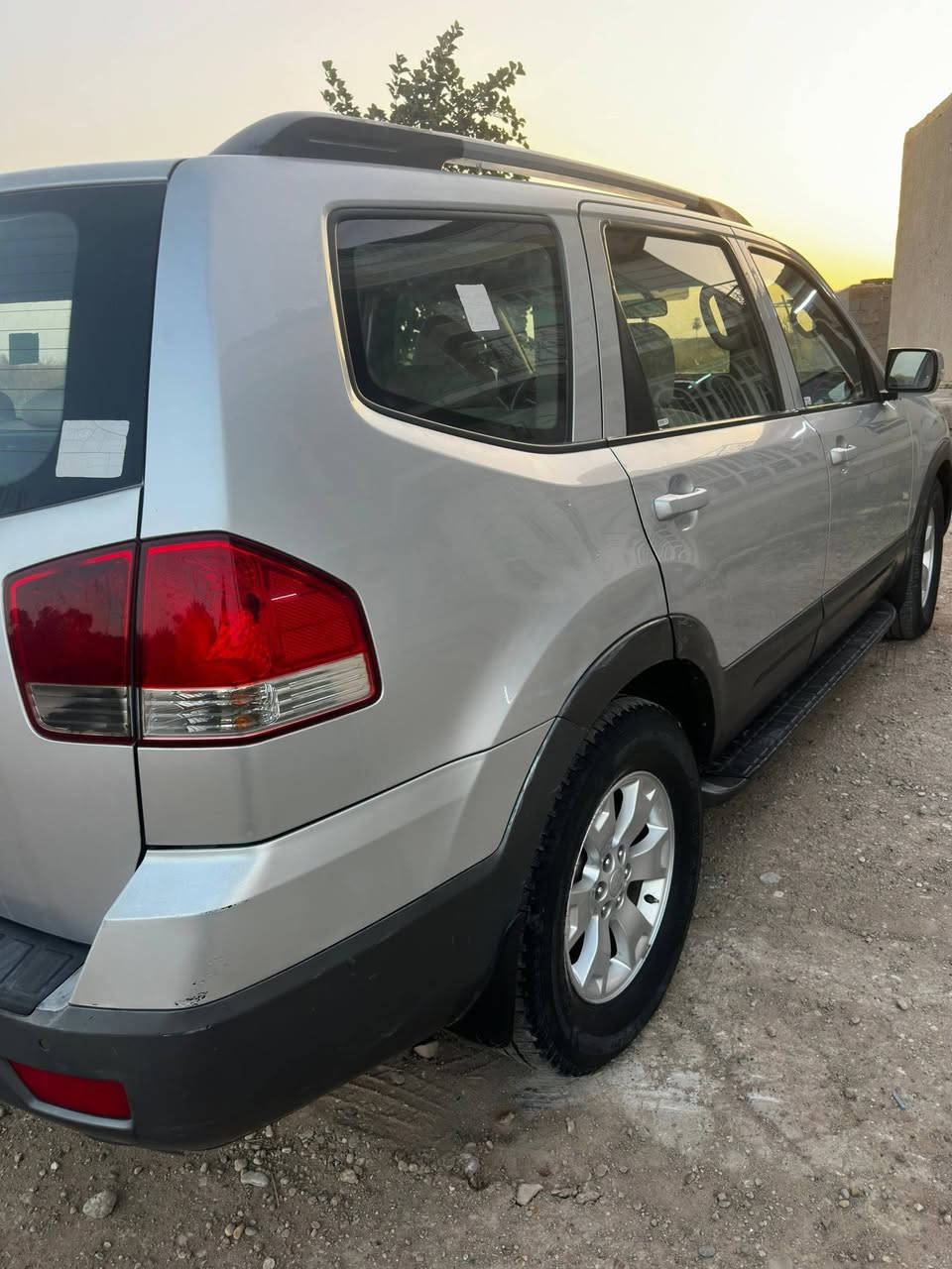 السلام عليكم للبيع أو المراوس مهافي 2010مكفوالة كفالة عامة رقم بغداد بسمي شرط التحويل السعر ب 125وبيها مجال  المكان الكوت للاستفسار أكثر اتصل ***********
