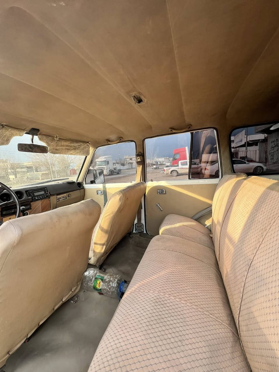 Land cruiser 3f
مۆدێل 1985

4گێڕ

ئاڕمی ئاسایش کۆن

کامل بۆیاخ بۆ جوانی 

گێڕ و مەکینە و ئەکسل بە شەرت 

کامل مەسروف   کراوە بێ تەقەو ڕەقە 

سعر28 گەڵا و مەجالێکی برایانە 

***********
