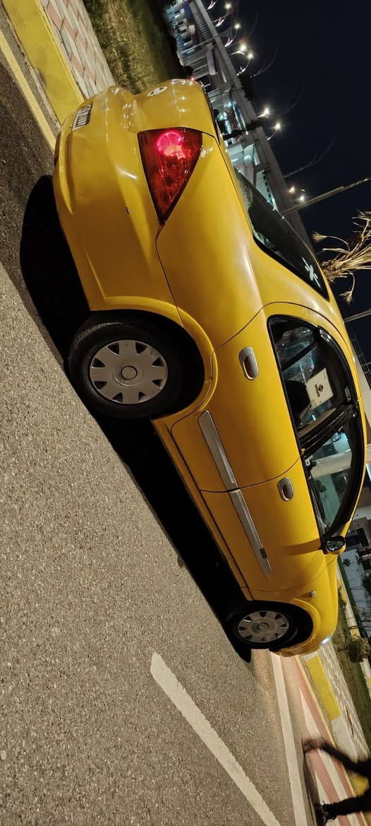 السلام عليكم نيسان صني كوري للبيع فقط موديل 2009 رقم ديالى نكليزي سنويه نافذه لغايه 2028دفتر بانزين موجود صاحب السنويه بكركوك شرط التحويل والوكالة غرامات مصفره هئيه نقابه مصفره كير محرك بشرط مكينه ابيض صدر أمامي خلفي نضيف 4 تايرات نضيفه كهربائيات كله شغاله داخل وخارج لايت زينول قفل مركزي شرط بدون تكم وسقف ضرر السياره جامرلغات الامامي تبديل بلادي شويه داخل بيها تعديل بدايه البدنه وراس شاصي صفحه السائق دعديل السعر المطلوب 76 وبي مجال الاستفسار الاتصال بالرقم ***********مكاني كركوك
