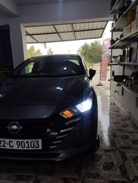 نيسان فيرسا ٢٠٢٢ • مصابيح LED اصلي • ضمان سنة