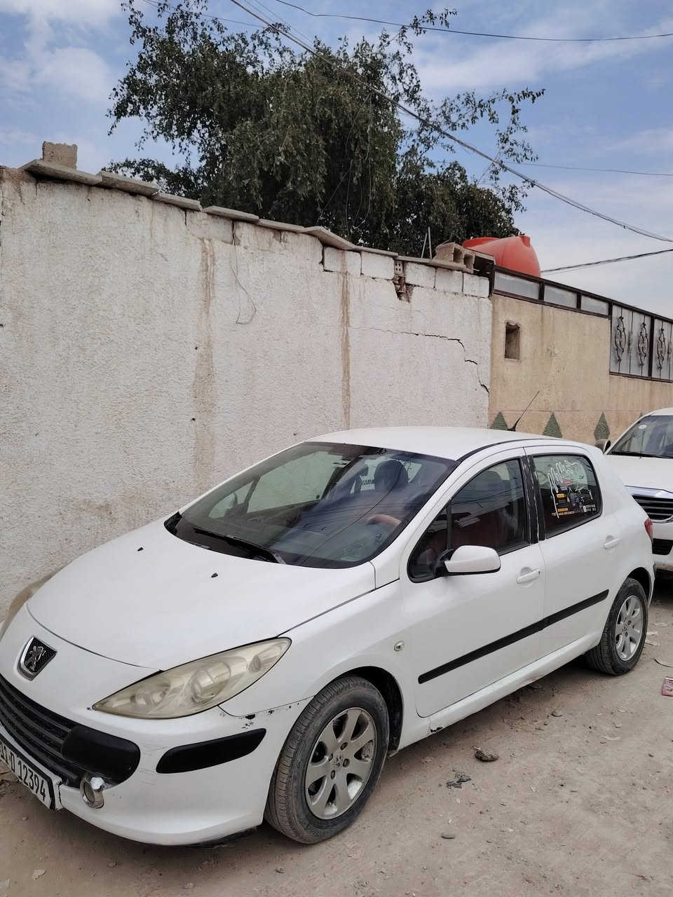 للبيع بيجو فرنسي 307 موديل 2006 كير ومحرك مكفول
تبريد عوزة غاز
السعر 45 وبيها مجل حك الجية
مكاني البلديات الشريط
***********
