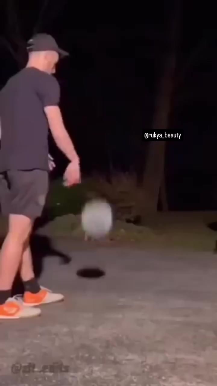 صابونة الشعر الخضراء الصينية 

صابونة سافين گرين 

صابونة طبيعية 100% بالأعشاب الصينية 

تنضيف عميق لفروة الرأس 
تقليل التساقط تدريجياً 
تقوية جذور الشعر 
لمعان صحي و طبيعي
لا تحتوي على مواد كيميائية ضارة

خلال شهر واحد شعر كثيف قوي صحي 

💜 السعر 13 ألف 💜

توصيل مجاني لكل محافظات العراق
ــــــــــــــــــــــــــــــــــــــــــ
 #صابونة_الشعر_الصينية #صابونة_سافين #شعر_صحي #صابونة_الشعر #بغداد #لايك #مشاهير_العراق #العراق


**إذا كنت صاحب هذا الإعلان وتريد حذفه لأي سبب، رجاءا أرسل رسالة إلى الدعم الفني**