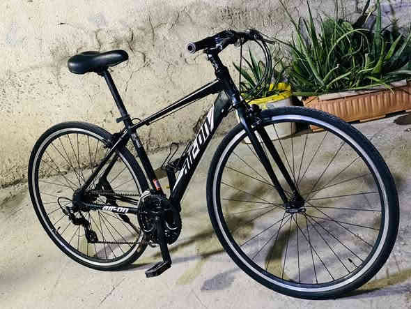 للبيع c700حجم28معدن انمنيوم السعر 140وبي مجال ***********مكاني بياع تقاطع درويش
