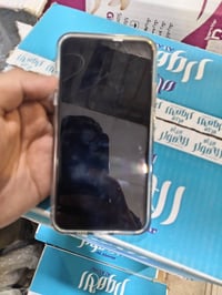 آيفون 11 برو ماكس للبيع مبدل بي شاشه فقط لجهاز نضيف بطاريه 83 السعر 25...