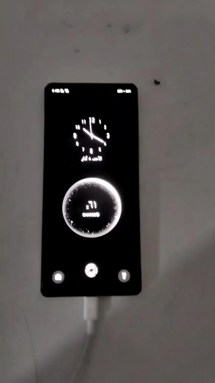 تكنو كامون 30 بي ذني الافطور بشاشة كدامكم كلشي موضح بصور ولفيديو أريد مراوس ويه إيفون 11 برو ماكس ونطي فرق 25 ألف رقمي ***********
