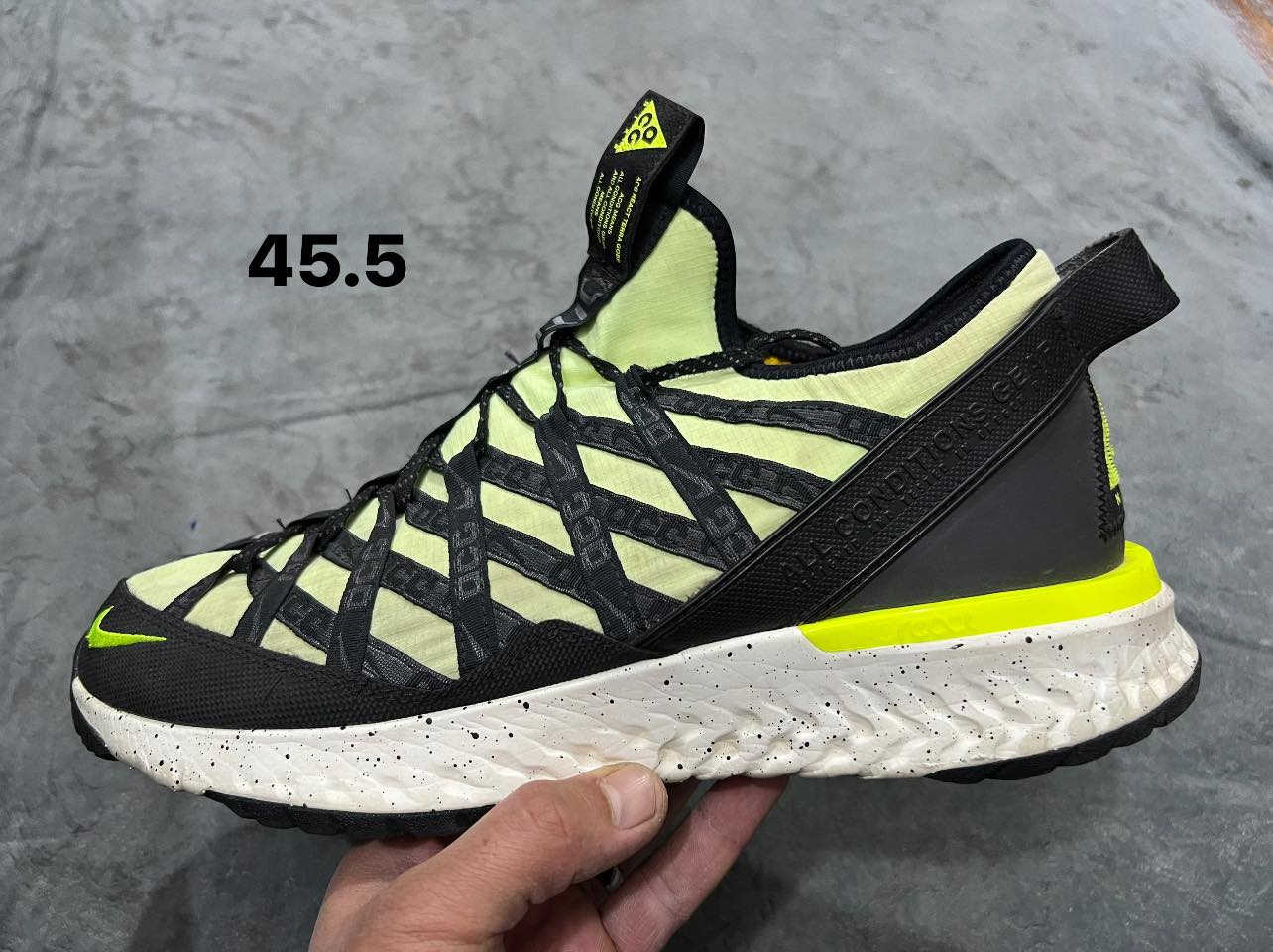 ماركات باله 

القياسات داخل الصور 

الاسعار مختلفه 

العنوان الحرية 

توصيل 5


**إذا كنت صاحب هذا الإعلان وتريد حذفه لأي سبب، رجاءا أرسل رسالة إلى الدعم الفني**