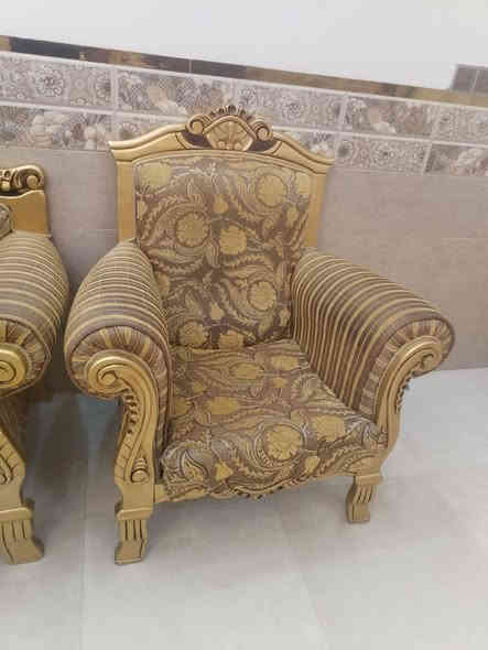 السلام عليكم
تخم تركي كلاسيك جديد ونظيف كلش كلش للبيع

10 مقاعد (4 كراسي + قنفتين كبيرة أم 3 مقاعد) السعر 950 ألف وبيه مجال للشراي

الموقع ديالى خان بني سعد الحي العصري شارع المعهد قرب إعدادية بني سعد

للتواصل واتساب أو إتصال على الرقم ***********
