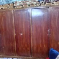 قنصور للبيع السعر ١٠٠ وبي مجال للاستفسار ٠٧٧٤٠٨٩١٧٩٨