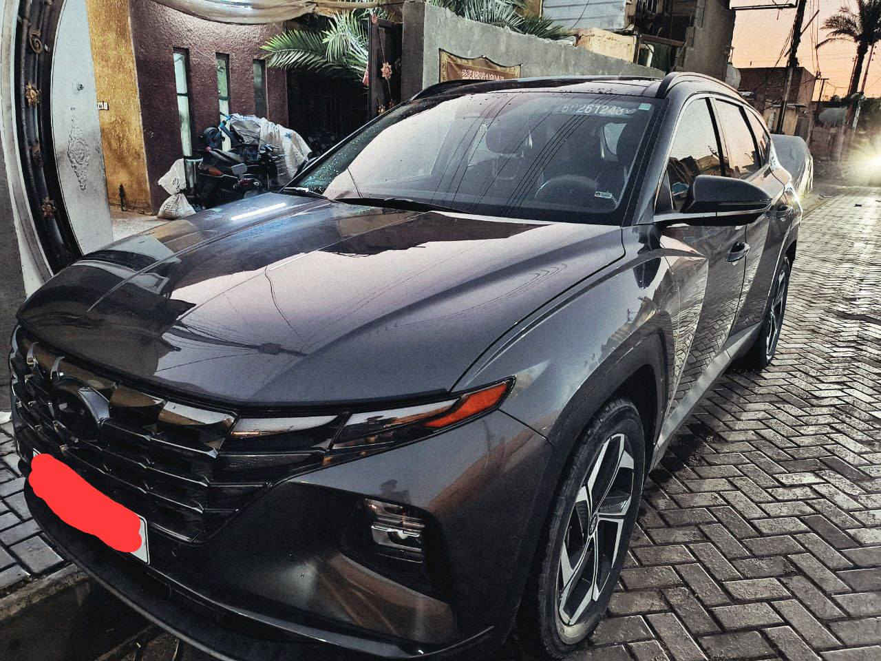 توسان 2022 ليمتيد
حادثها خلفي بدون ايرباگ
رقم بغداد بأسمي
فول مواصفات 
بصمة تشغيل عن بعد 
تقديم و ترجيع بل بصمه 
بانوراما
كامرة اماميه خلفيه 
كشنات تدفئه تبريد 
وبعد هواي مواصفات بيها 
فئة ال VIP 
عنواني بغداد 
للاستفسار اتصل عل رقم 
***********
